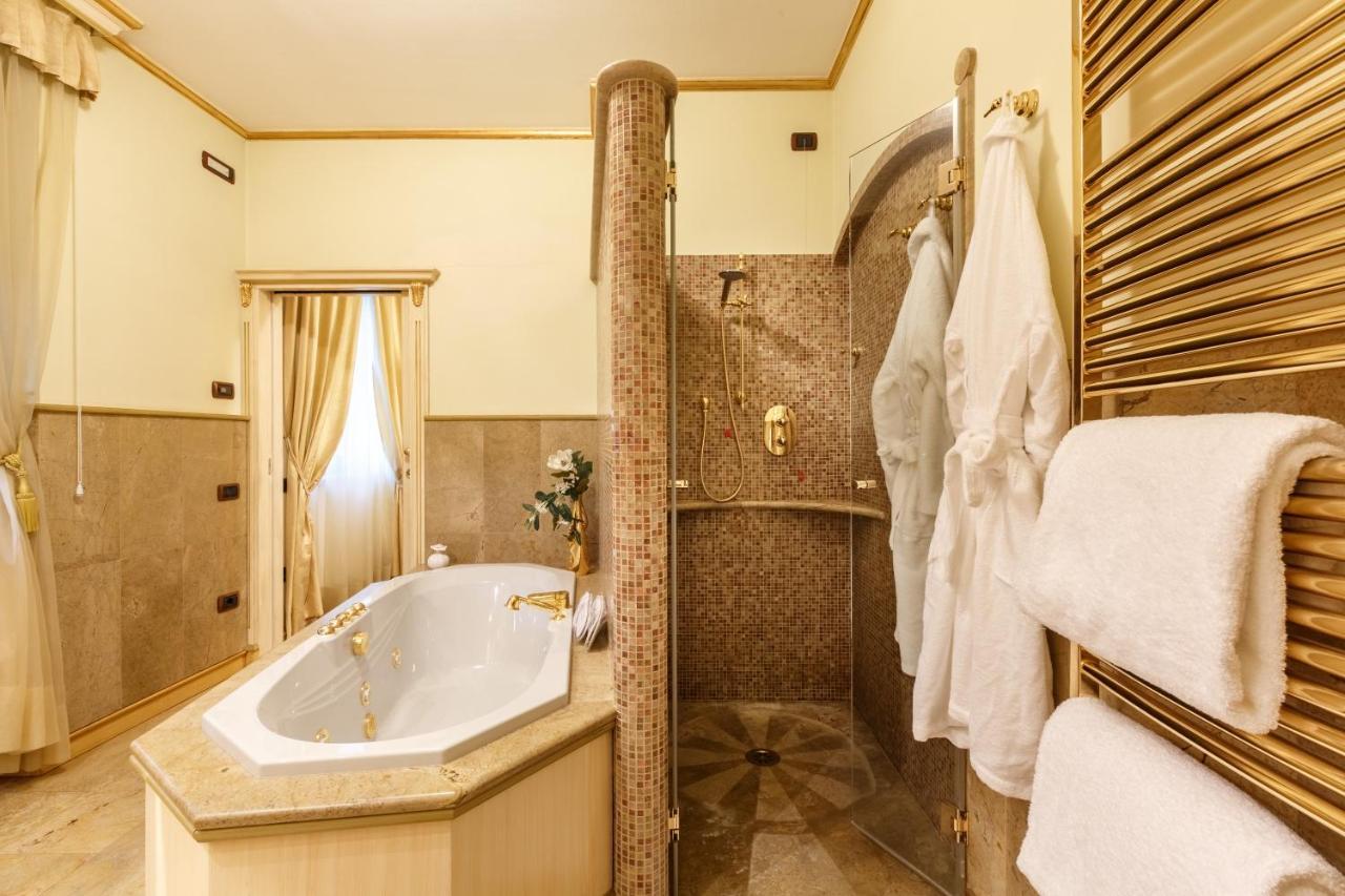 Relais Villa Quercia Tassullo エクステリア 写真