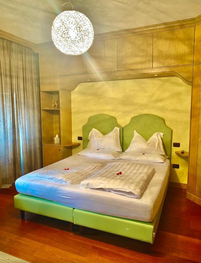 Relais Villa Quercia Tassullo エクステリア 写真